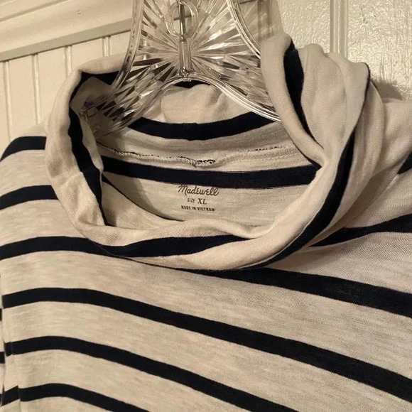 Madewell cotton turtleneck - Picture 2 of 5